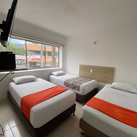 Suites Laureles Medellin Ngoại thất bức ảnh