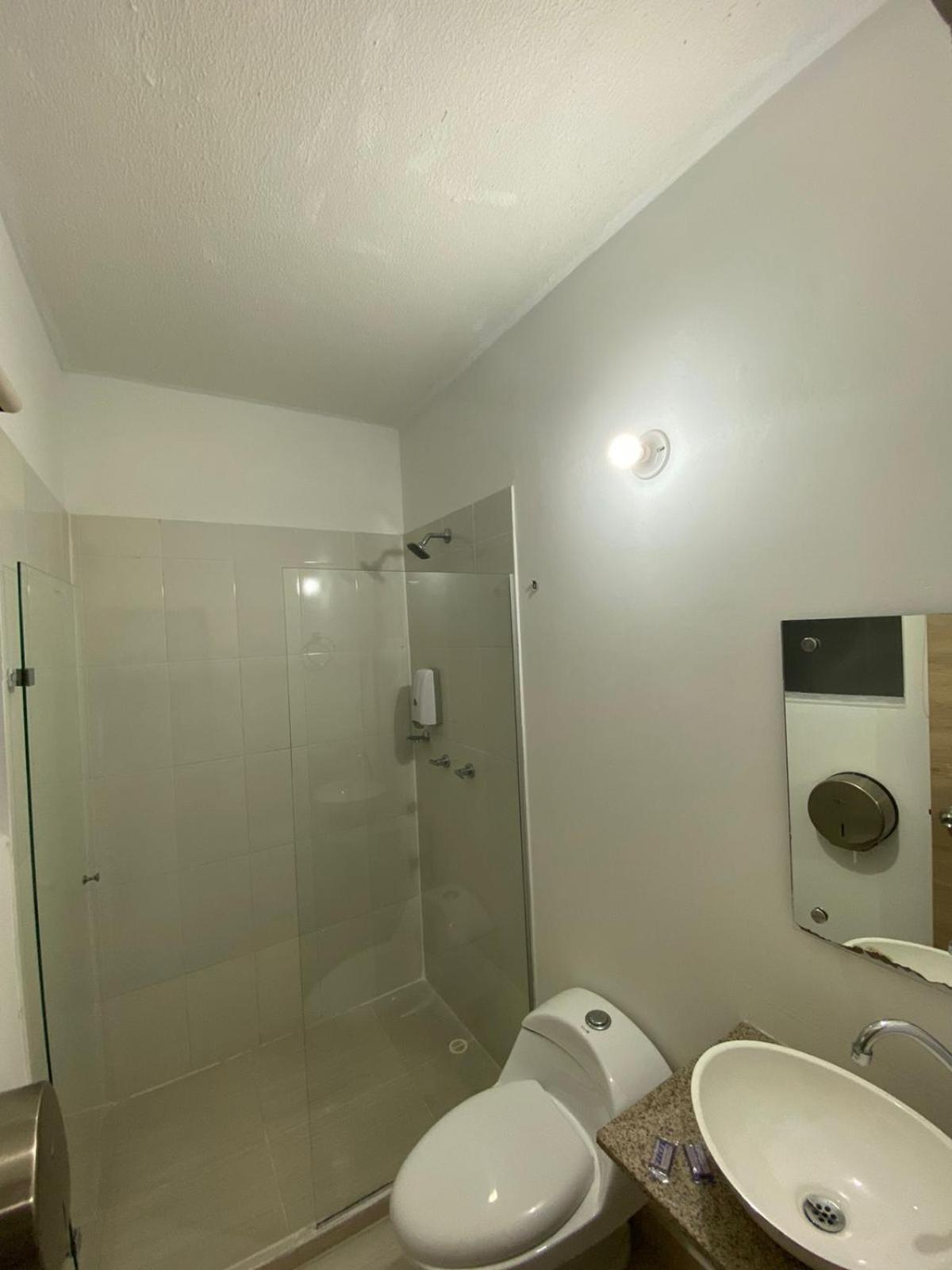 Suites Laureles Medellin Ngoại thất bức ảnh
