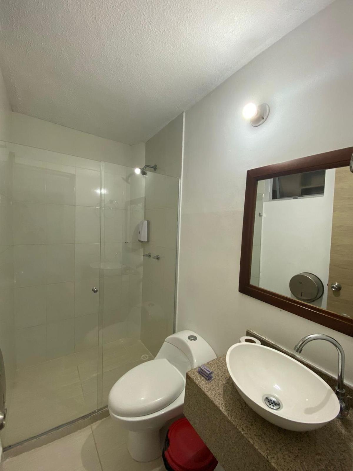 Suites Laureles Medellin Ngoại thất bức ảnh