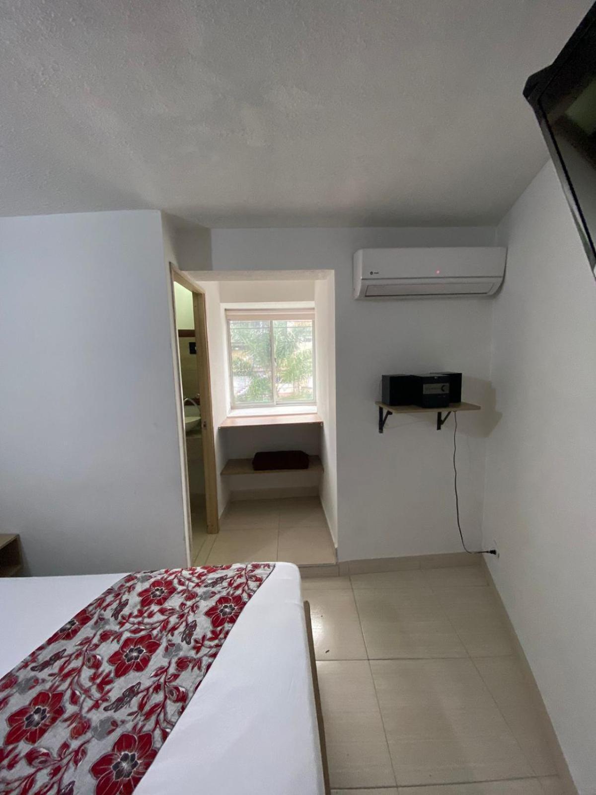 Suites Laureles Medellin Ngoại thất bức ảnh